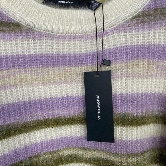 Nwt | Vero Moda Grace Long Sleeve Crewneck Fuzzy Sweater Size Medium - Picture 4 of 9